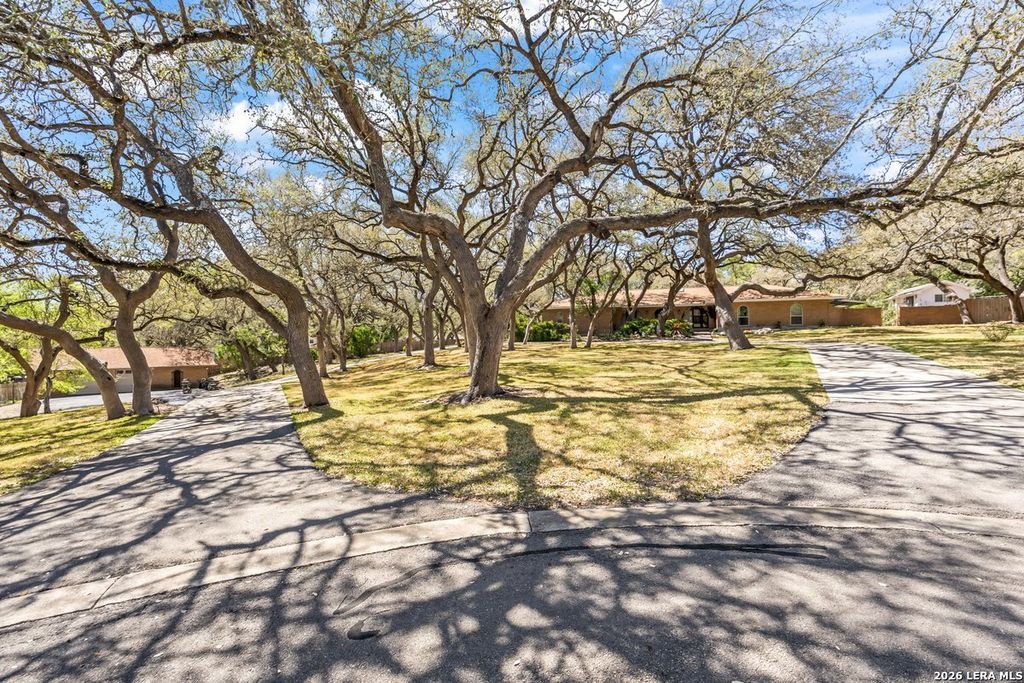 9106 Sundew Cir, Garden Ridge, TX 78266