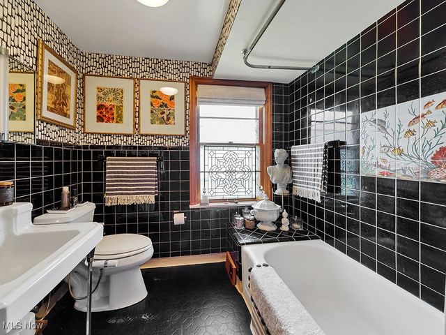 449 N Hambden Street, Chardon, OH 44024