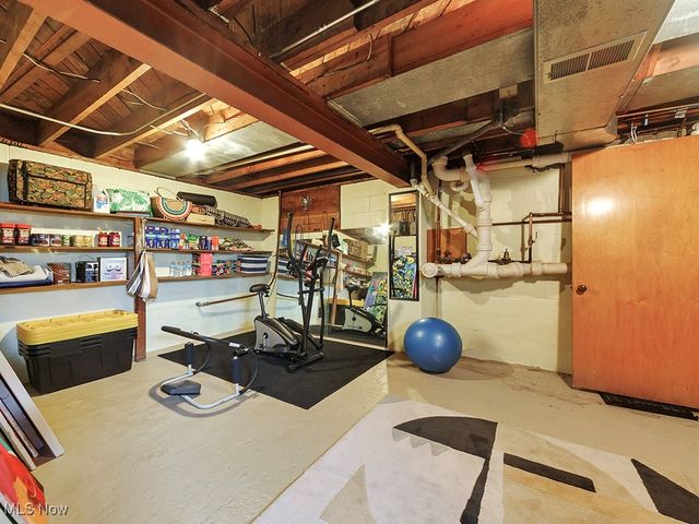 449 N Hambden Street, Chardon, OH 44024