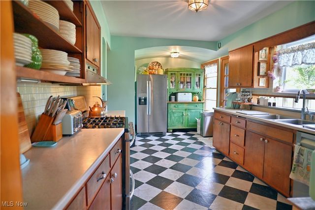 449 N Hambden Street, Chardon, OH 44024