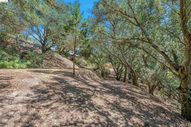 7001 Monte Verde Rd, El Sobrante, CA 94803