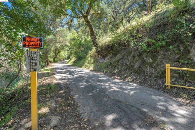 7001 Monte Verde Rd, El Sobrante, CA 94803