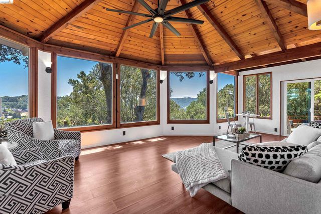 7001 Monte Verde Rd, El Sobrante, CA 94803