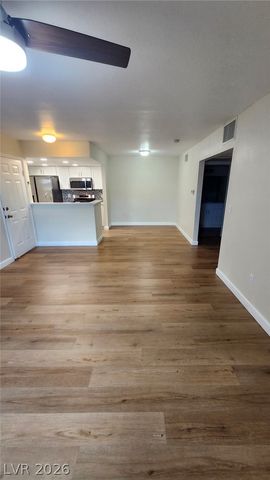 1909 High Valley Court 107, Las Vegas, NV 89128