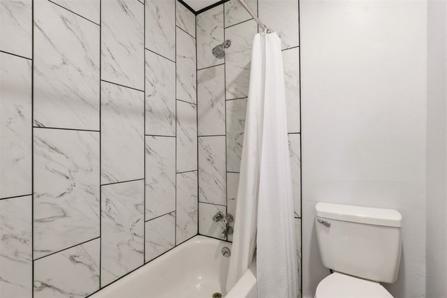 10526 Stone Canyon Road 201, Dallas, TX 75230