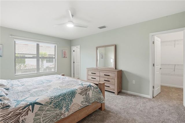 1516 Fells Cove LN, Cape Coral, FL 33909