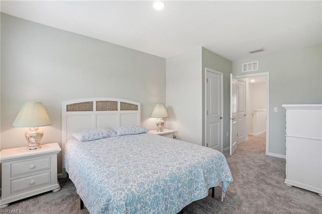 1516 Fells Cove LN, Cape Coral, FL 33909