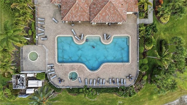 1516 Fells Cove LN, Cape Coral, FL 33909