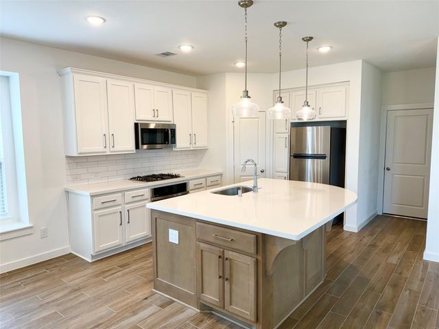 13125 Cobalt Cove Court, Texas City, TX 77568