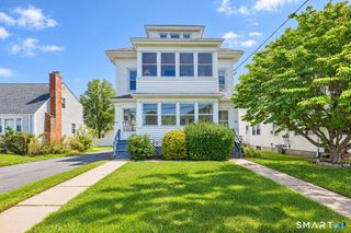 78 Lancaster Road 3, West Hartford, CT 06119
