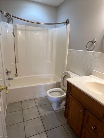 53 Treasure KY, Hampton, VA 23666