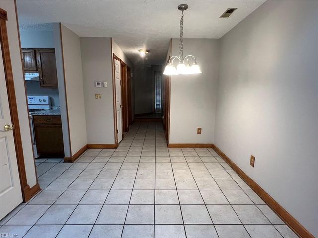 53 Treasure KY, Hampton, VA 23666