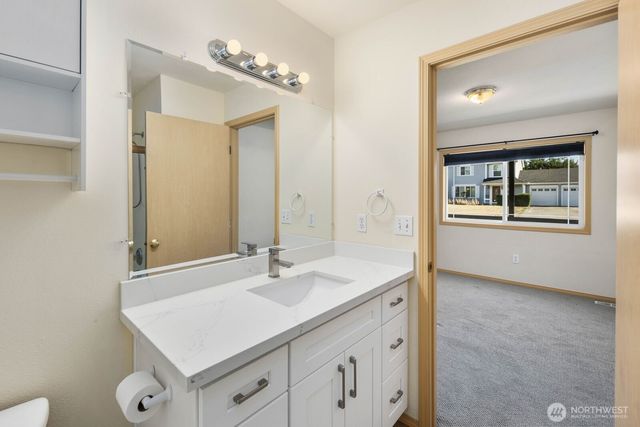 15920 42nd Avenue E, Tacoma, WA 98446