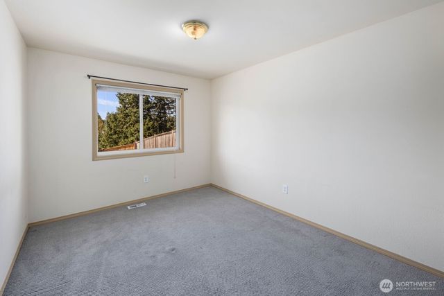 15920 42nd Avenue E, Tacoma, WA 98446