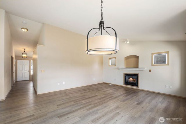 15920 42nd Avenue E, Tacoma, WA 98446