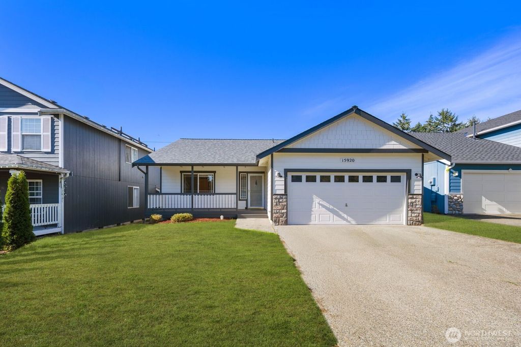 15920 42nd Avenue E, Tacoma, WA 98446