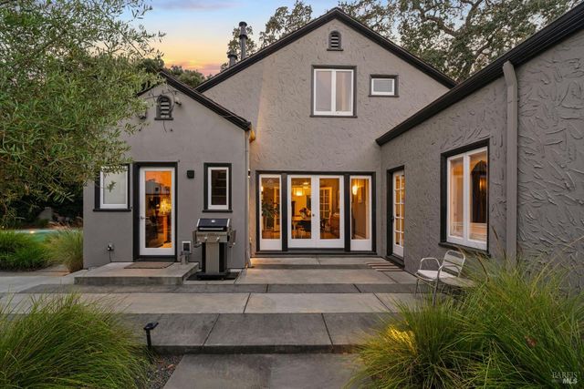 22 Clyde Ave, San Rafael, CA 94901