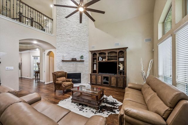 9924 Easton Sky Lane, Cypress, TX 77433