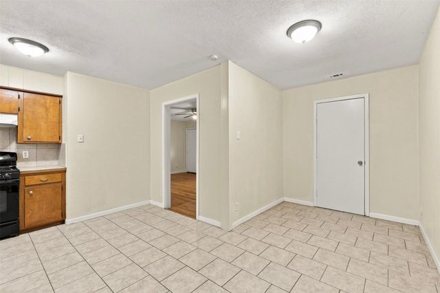 1914 Oaklawn Drive, La Marque, TX 77568