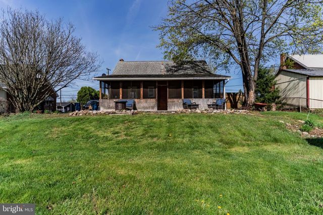 2691 SPRING ROAD, Carlisle, PA 17013