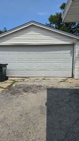 58 Sauk Trail, Park Forest, IL 60466