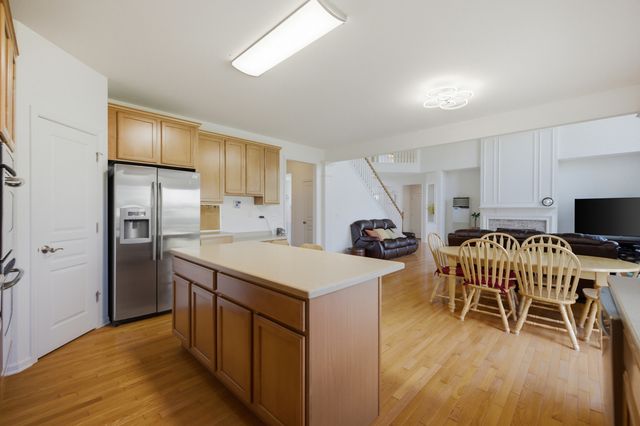 15024 W Austin Drive, Lockport, IL 60441