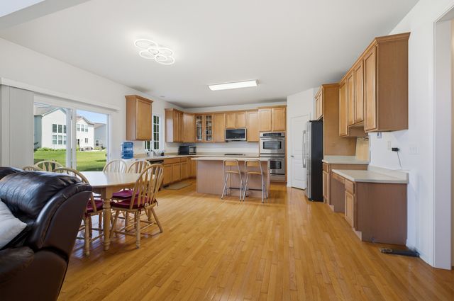 15024 W Austin Drive, Lockport, IL 60441