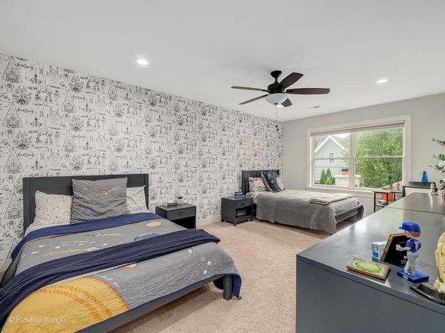 4517 Sherwood Avenue, Downers Grove, IL 60515