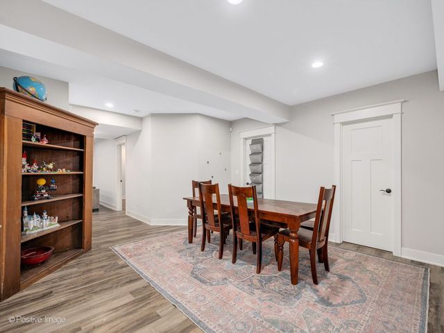 4517 Sherwood Avenue, Downers Grove, IL 60515