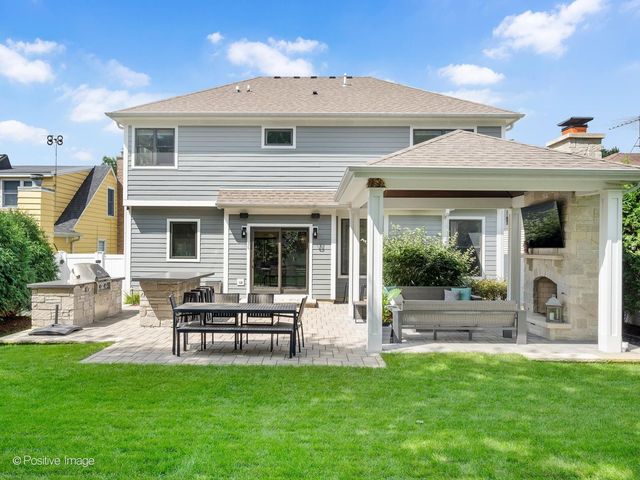 4517 Sherwood Avenue, Downers Grove, IL 60515