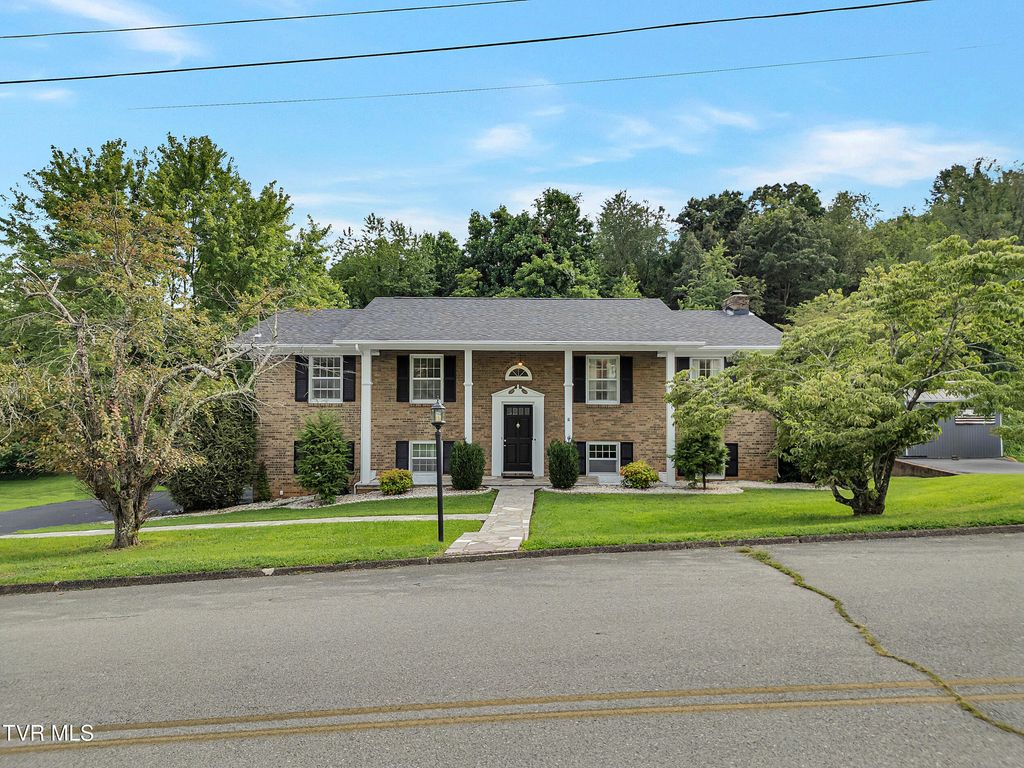 508 Meadowlark Drive, Greeneville, TN 37743