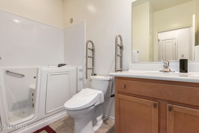 852 E Bottomlands Lane, Sahuarita, AZ 85629