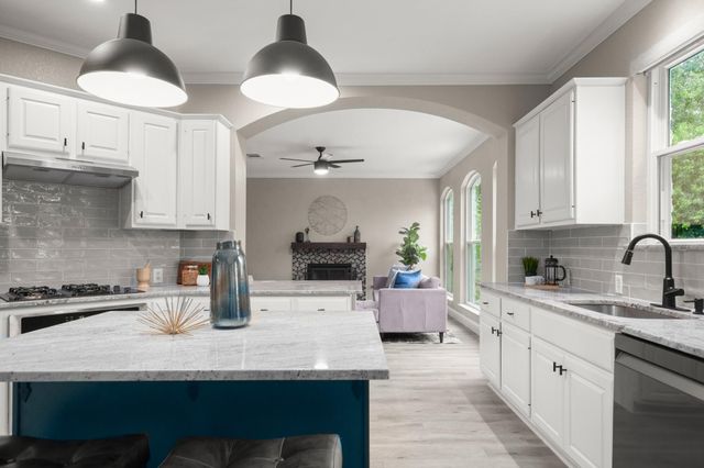 2030 Kimbrook DR, Round Rock, TX 78681