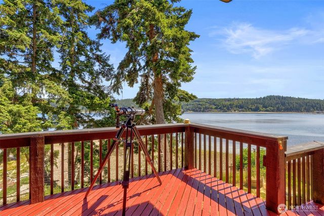9942 Misery Point Road NW, Seabeck, WA 98380