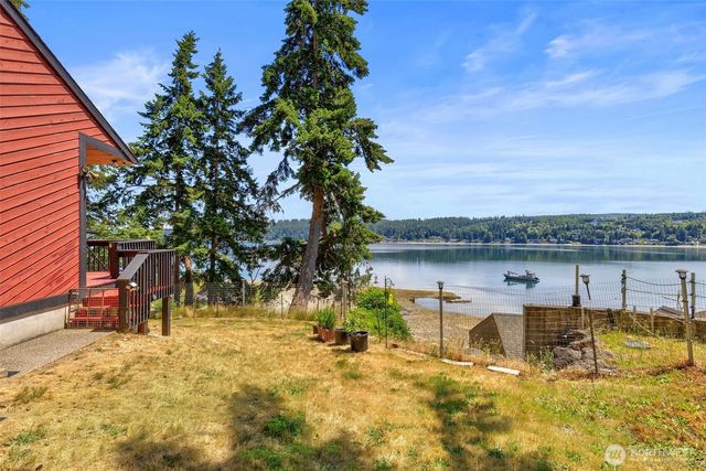 9942 Misery Point Road NW, Seabeck, WA 98380