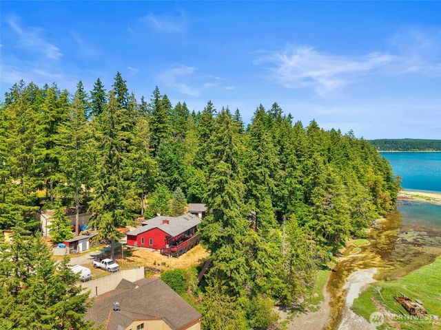 9942 Misery Point Road NW, Seabeck, WA 98380