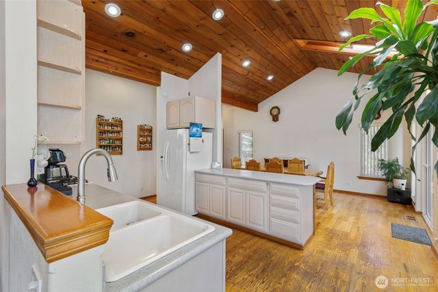 9942 Misery Point Road NW, Seabeck, WA 98380