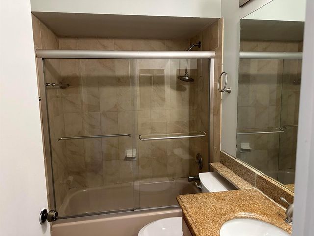 5165 Foxhall Pl, West Palm Beach, FL 33417
