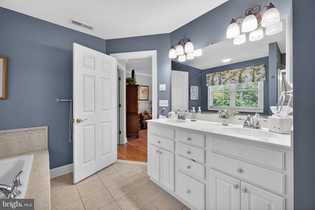 306 OLD LINE DR, Centreville, MD 21617