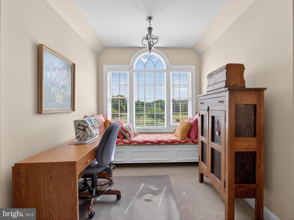 Image 101 of property listing at 306 OLD LINE DR, Centreville, MD 21617