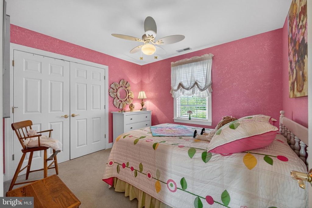 Image 104 of property listing at 306 OLD LINE DR, Centreville, MD 21617