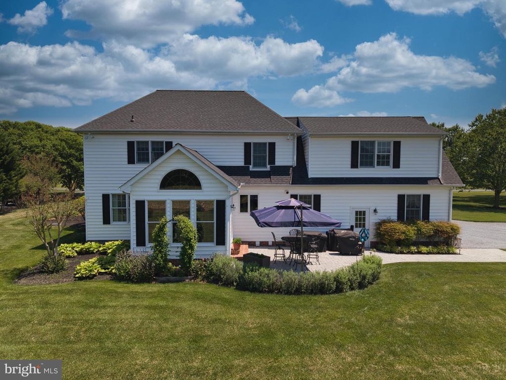 Image 13 of property listing at 306 OLD LINE DR, Centreville, MD 21617