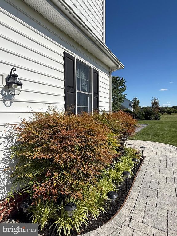 Image 17 of property listing at 306 OLD LINE DR, Centreville, MD 21617
