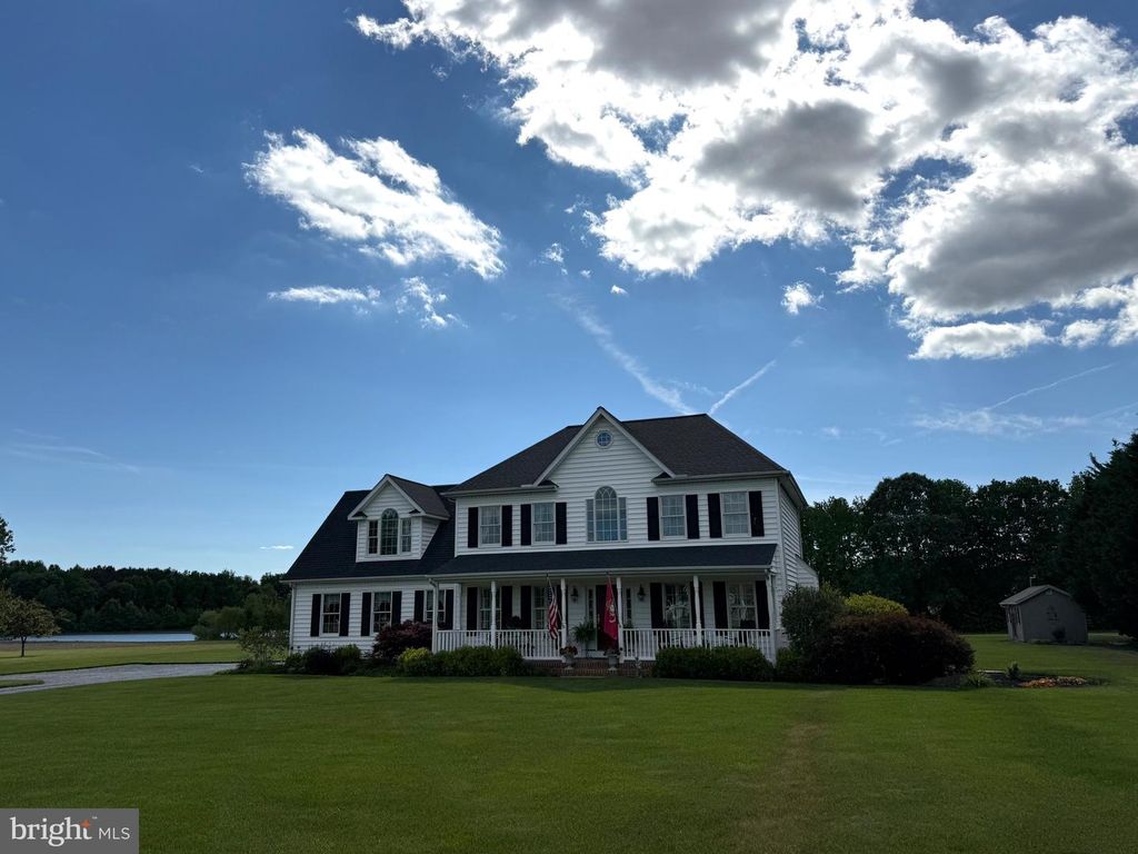 Image 30 of property listing at 306 OLD LINE DR, Centreville, MD 21617