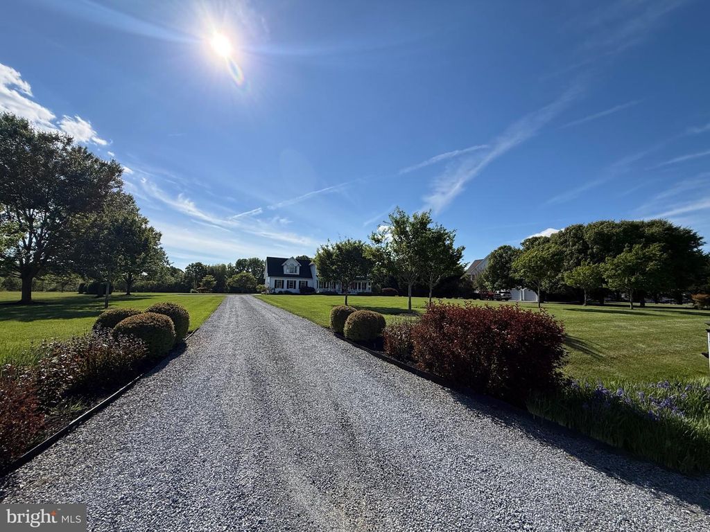 Image 33 of property listing at 306 OLD LINE DR, Centreville, MD 21617