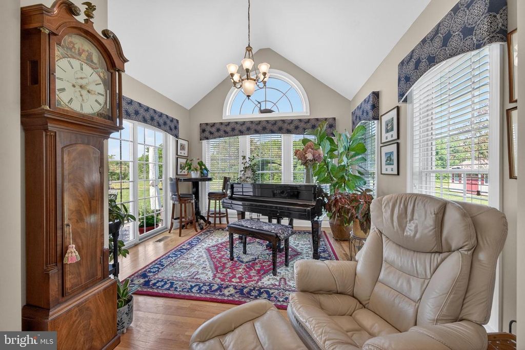 Image 40 of property listing at 306 OLD LINE DR, Centreville, MD 21617