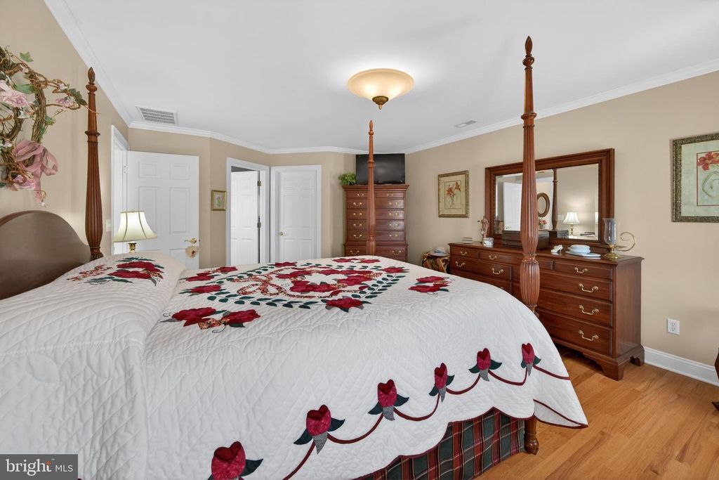 Image 88 of property listing at 306 OLD LINE DR, Centreville, MD 21617