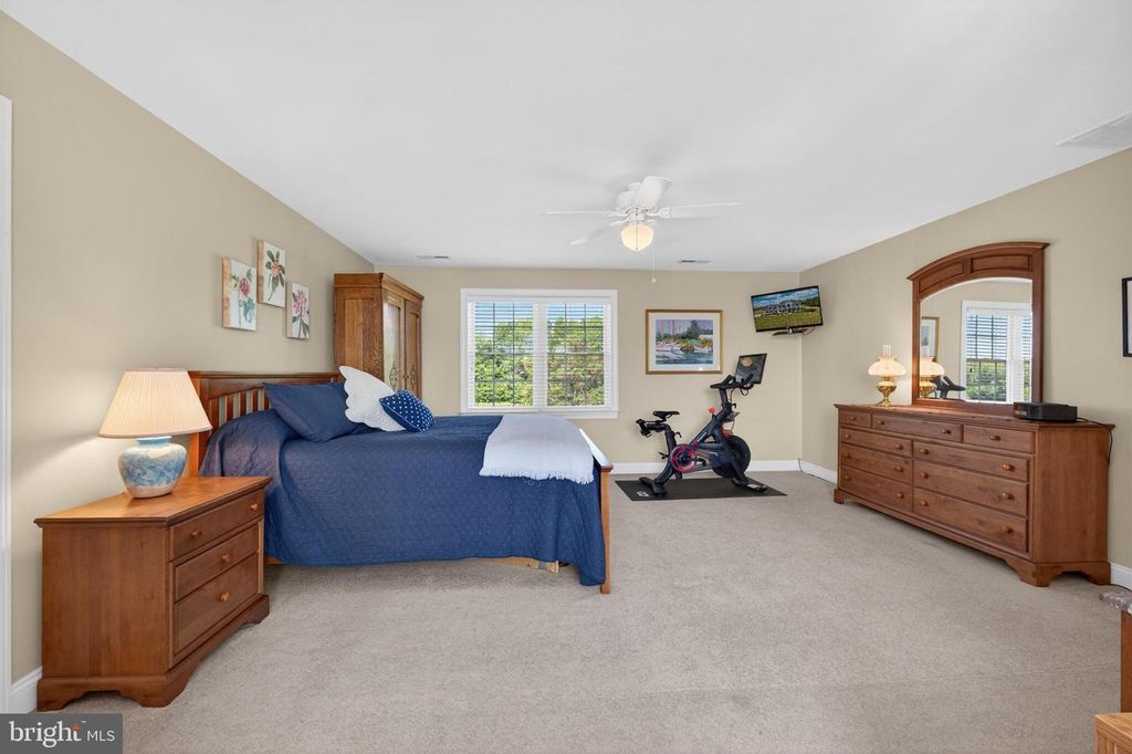 Image 98 of property listing at 306 OLD LINE DR, Centreville, MD 21617