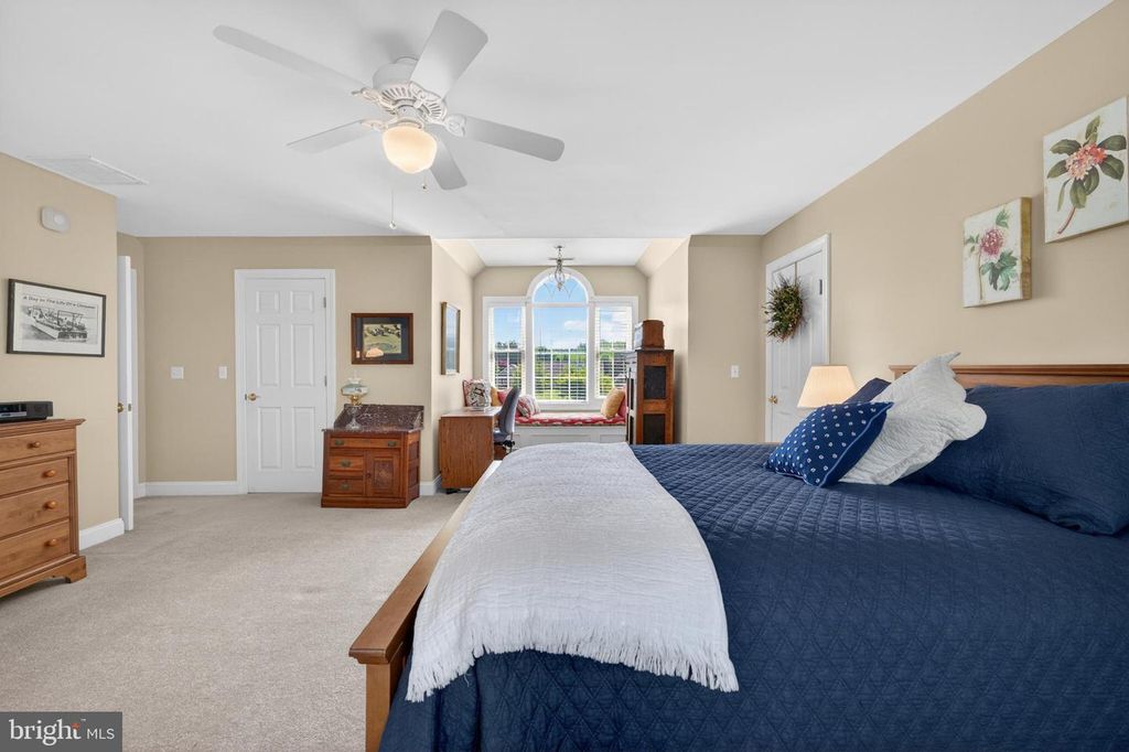 Image 99 of property listing at 306 OLD LINE DR, Centreville, MD 21617