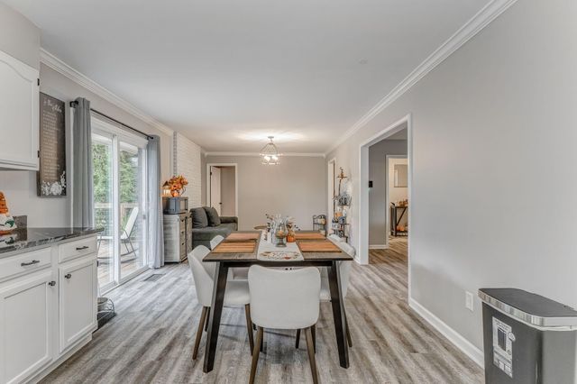 618 Mooremont Terrace, Chattanooga, TN 37411